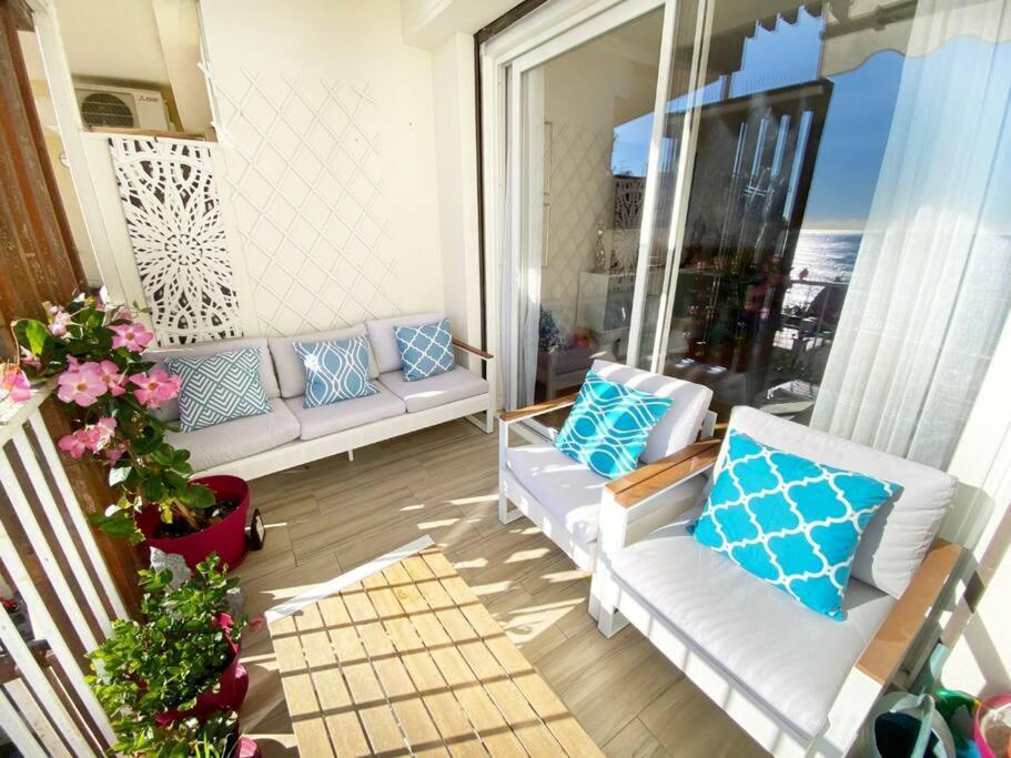Promenade Beautiful Sea View Bright & Spacious! Bravostaysriveria Appartamento *